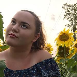 Meet your Posher, Brianna